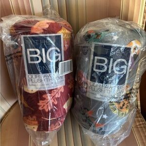 The Big One Cozy Plush Throw Duos - Fall Leaves and Halloween Cats.  NIB.